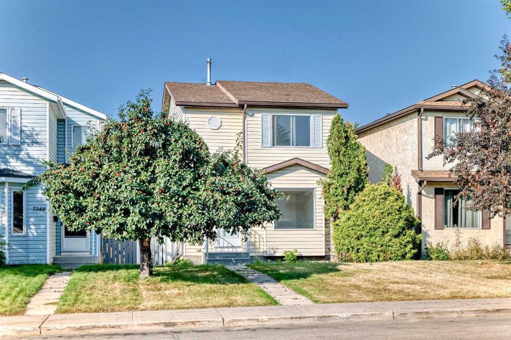 7352 59 Avenue, Red Deer, AB - Outdoor