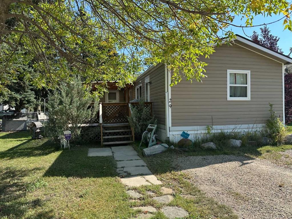 29-6205 54 Street, Ponoka, AB