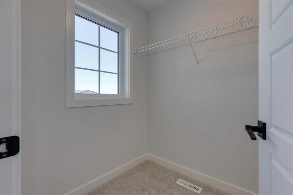 95 Southborough Crescent, Cochrane, AB - Indoor