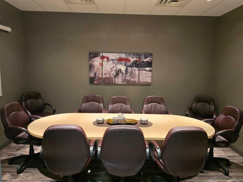 1-5108 52 Street, Red Deer, AB