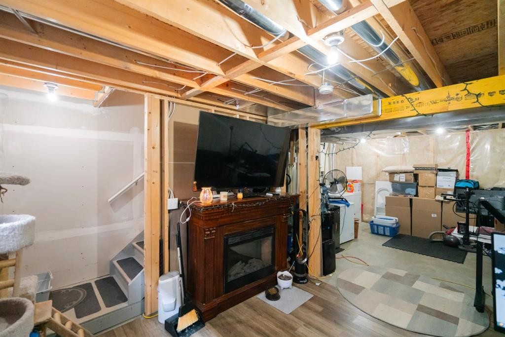 G-5220 41 Street, Camrose, AB - Indoor Photo Showing Basement