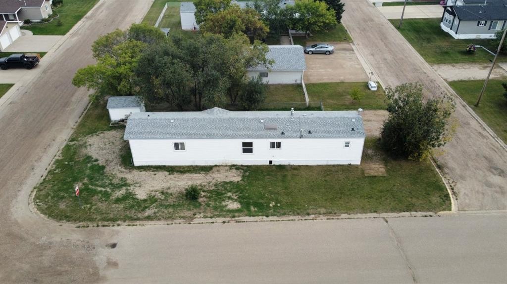 4803 52 Street, Lougheed, AB - Outdoor