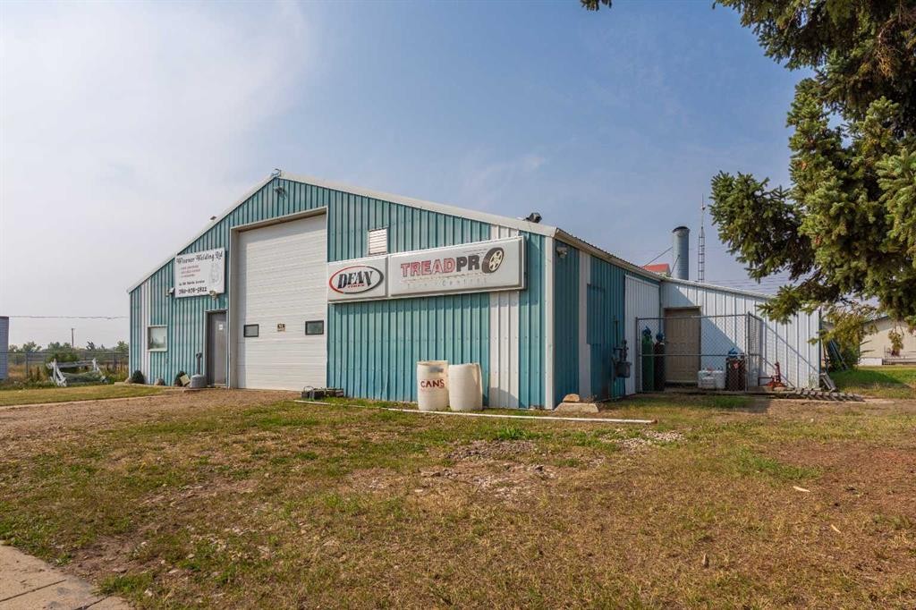 5002 50 Street, Strome, AB