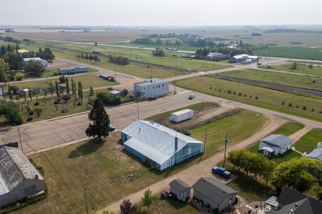 5002 50 Street, Strome, AB