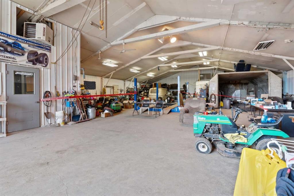 5002 50 Street, Strome, AB