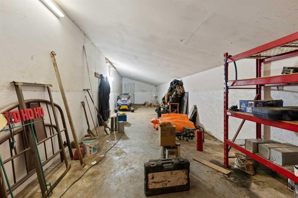 5002 50 Street, Strome, AB