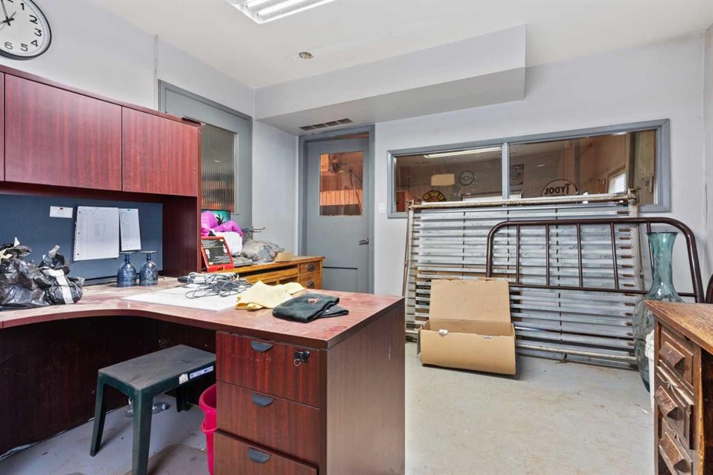 5002 50 Street, Strome, AB