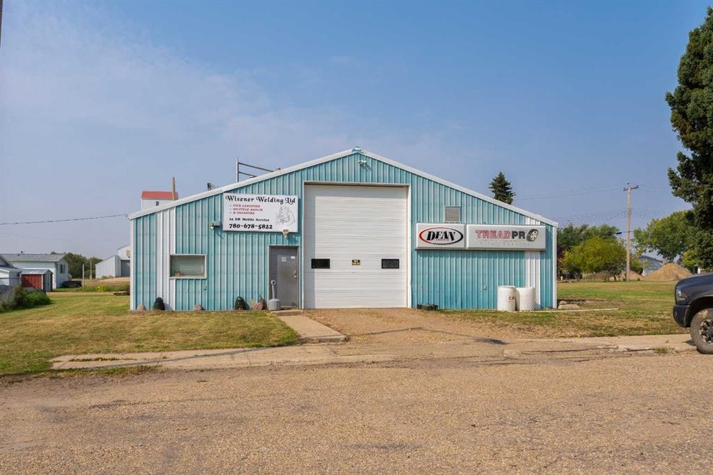 5002 50 Street, Strome, AB