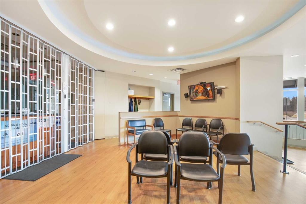 5007 46 Street, Sylvan Lake, AB