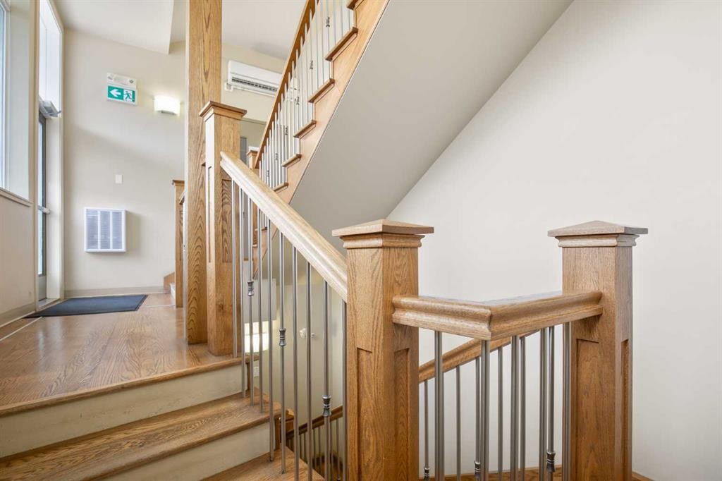 5007 46 Street, Sylvan Lake, AB