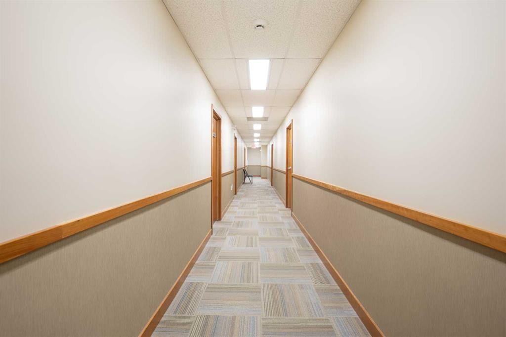 5007 46 Street, Sylvan Lake, AB