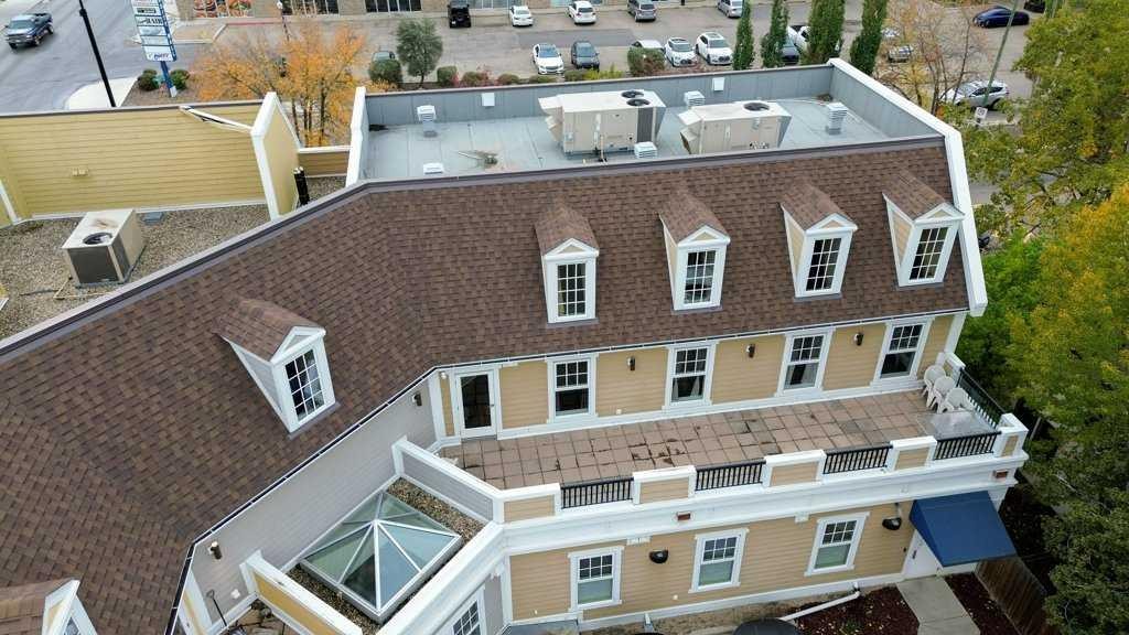 5007 46 Street, Sylvan Lake, AB