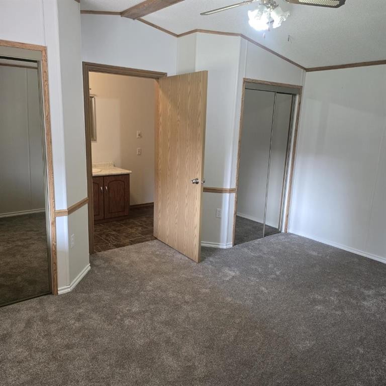 4824 52 Street, Lougheed, AB - Indoor Photo Showing Other Room