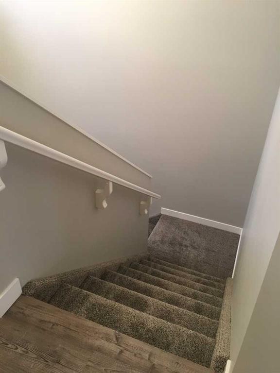 61 Maclean Close, Blackfalds, AB - Indoor Photo Showing Other Room