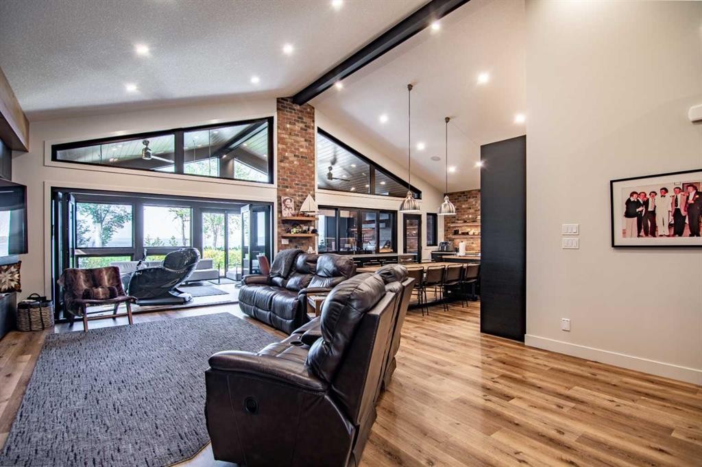 3417 Lakeshore Drive, Sylvan Lake, AB - Indoor