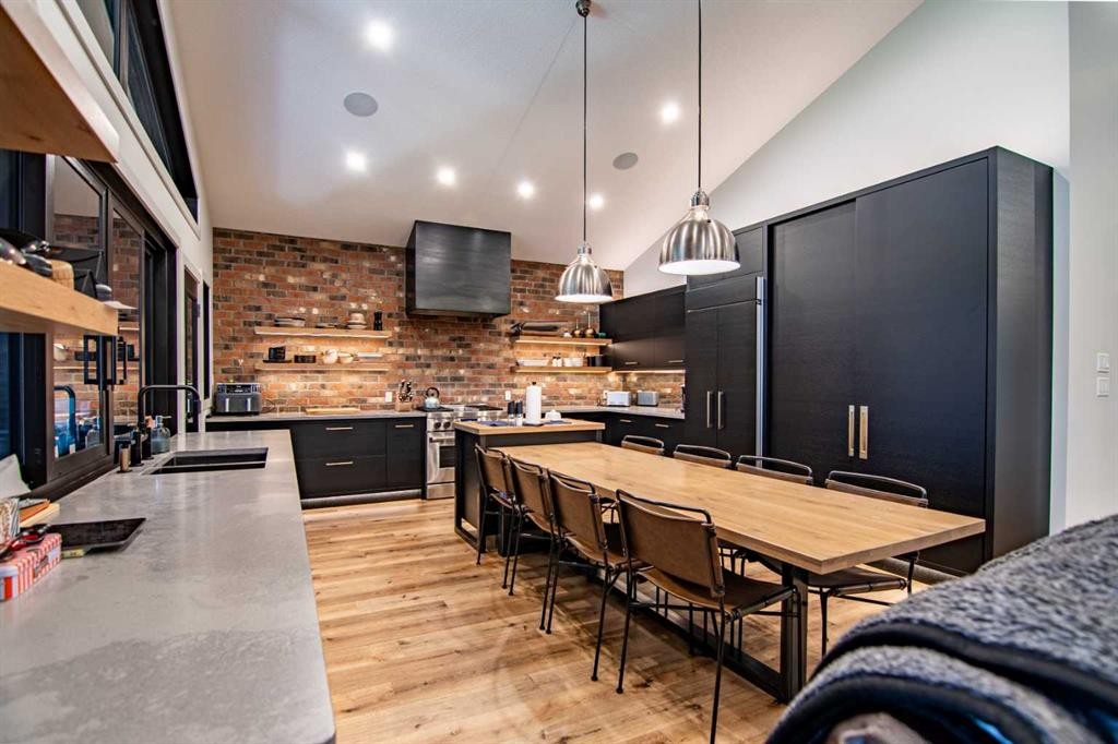 3417 Lakeshore Drive, Sylvan Lake, AB - Indoor