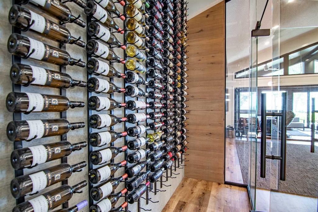 3417 Lakeshore Drive, Sylvan Lake, AB - Indoor Photo Showing Other Room