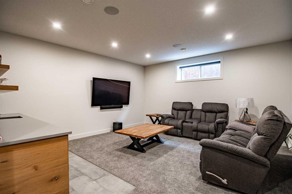 3417 Lakeshore Drive, Sylvan Lake, AB - Indoor Photo Showing Basement