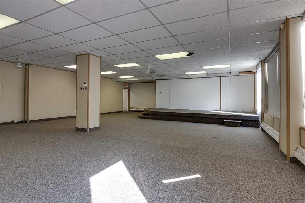 5101 50 Avenue, Red Deer, AB