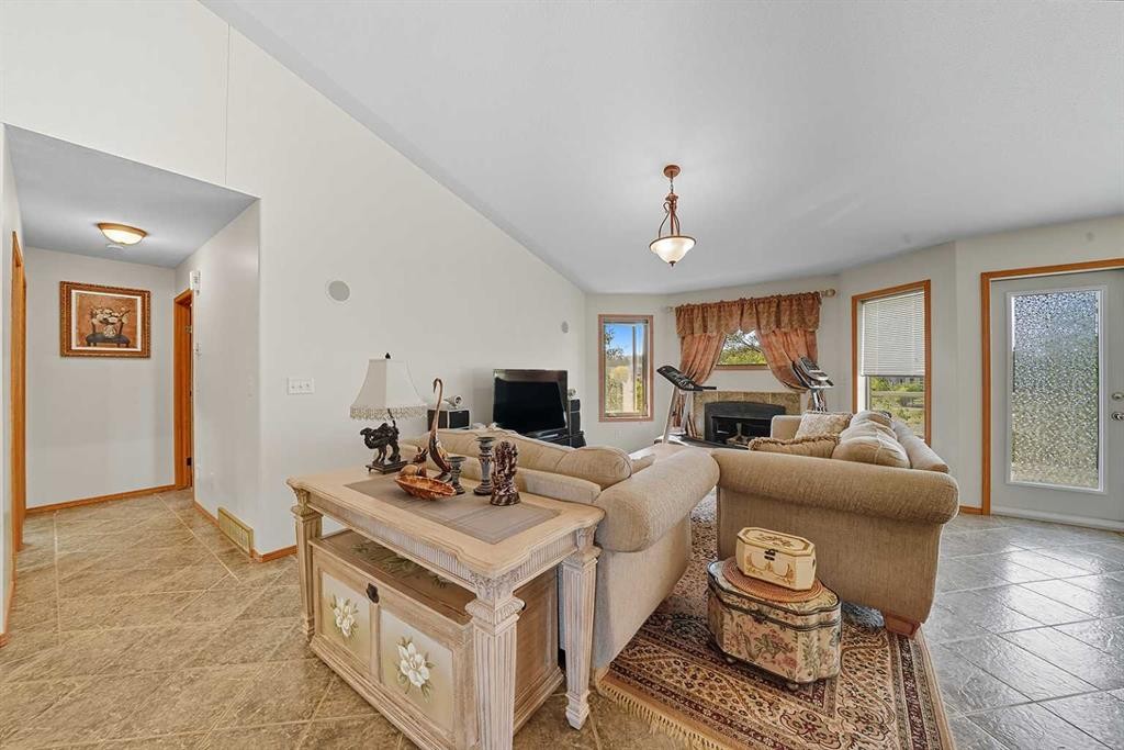 61 Leung Close, Red Deer, AB - Indoor Photo Showing Living Room With Fireplace