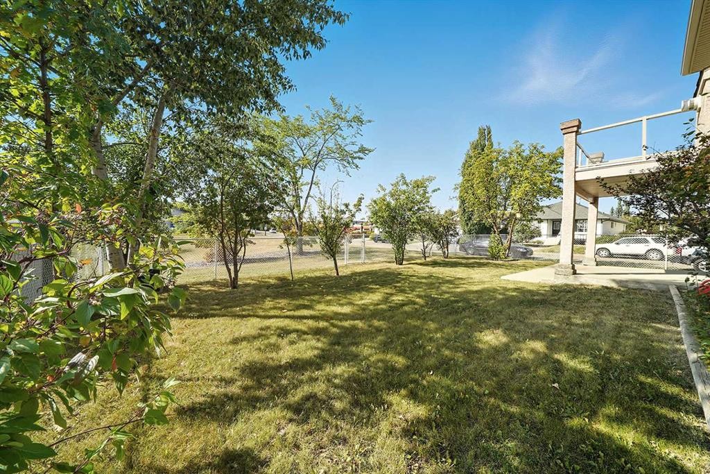 61 Leung Close, Red Deer, AB - Outdoor With View