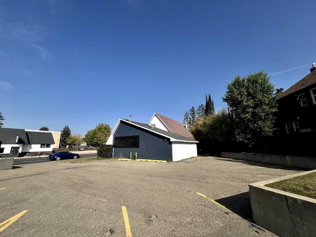 4419 55 Street, Red Deer, AB