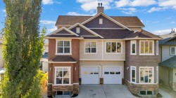 5024 47 Street Sylvan Lake, AB T4S 1C5