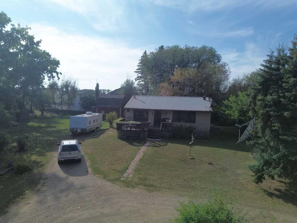 5801 Lakeshore Drive, Sylvan Lake, AB