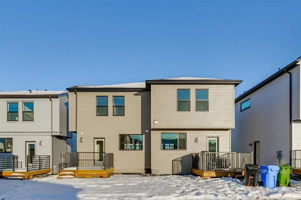 113 Silverton Glen Way Sw, Calgary, AB - Outdoor