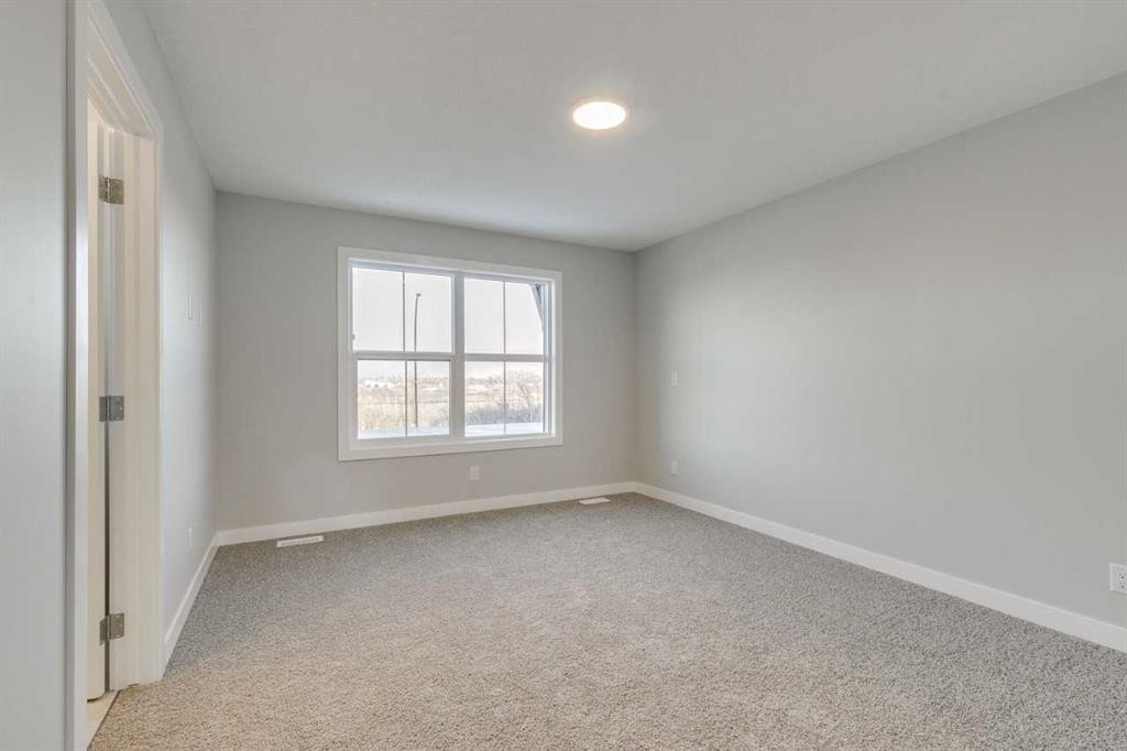 121 Silverton Glen Way Sw, Calgary, AB - Indoor Photo Showing Other Room