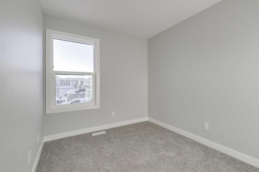 121 Silverton Glen Way Sw, Calgary, AB - Indoor Photo Showing Other Room