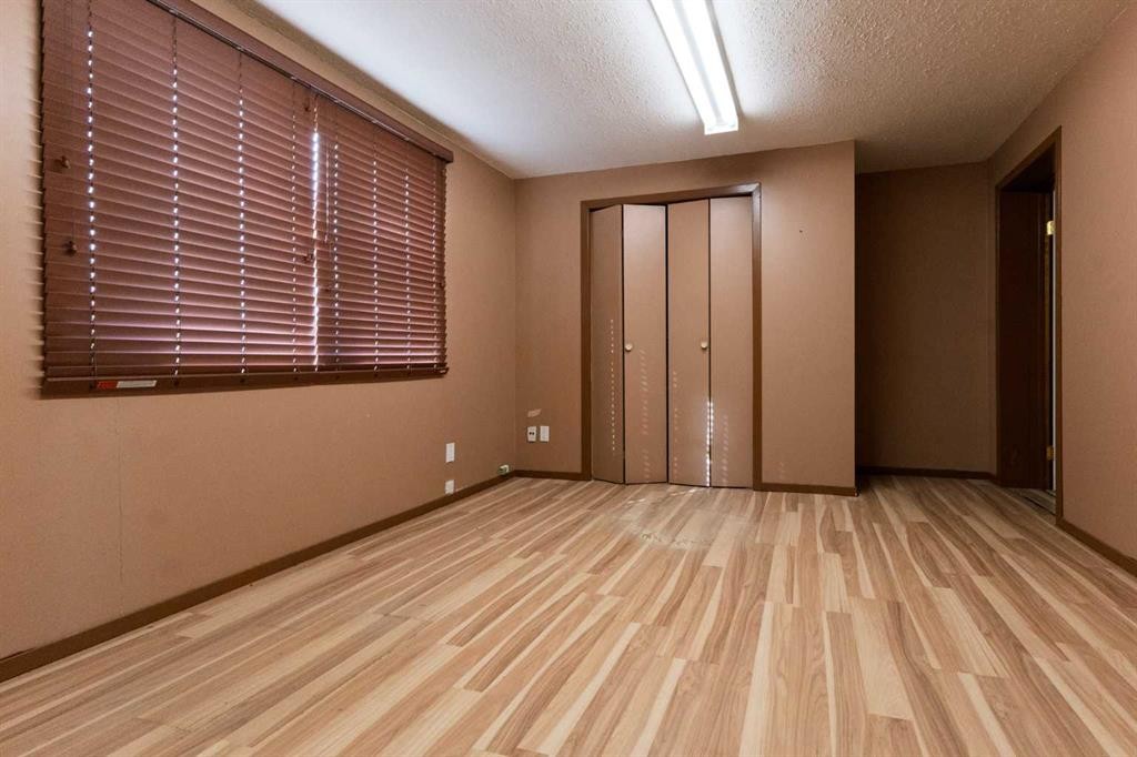 5509 Broadway Street, Blackfalds, AB