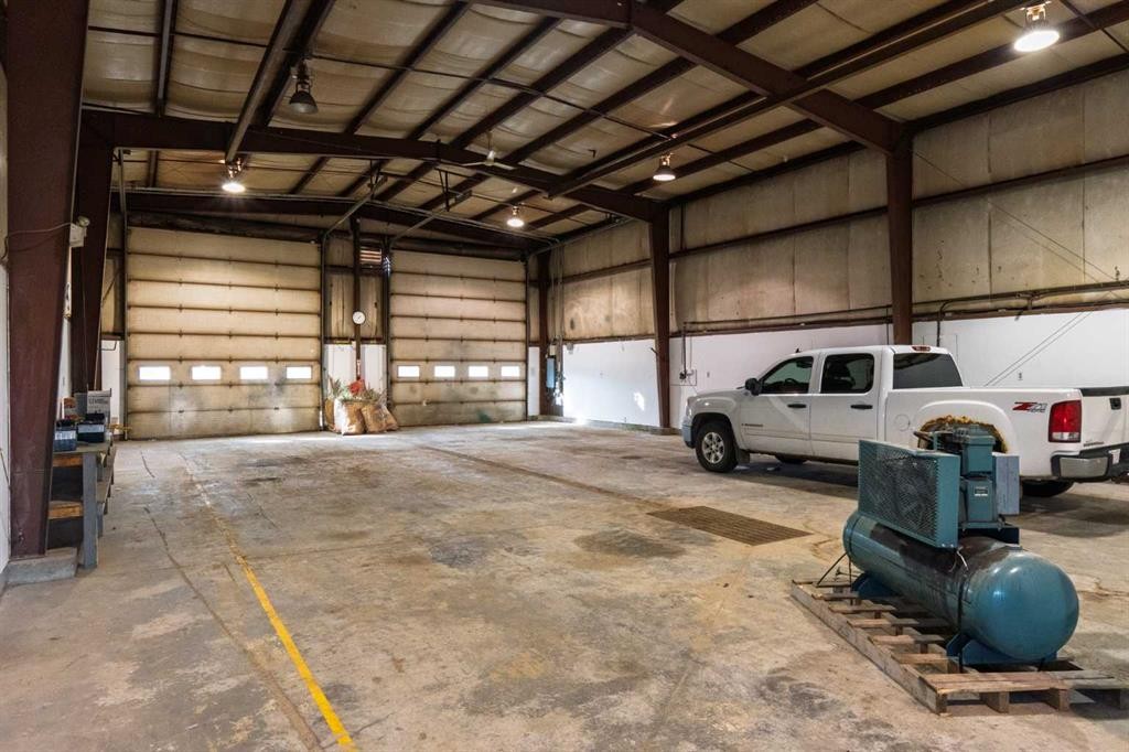 5509 Broadway Street, Blackfalds, AB