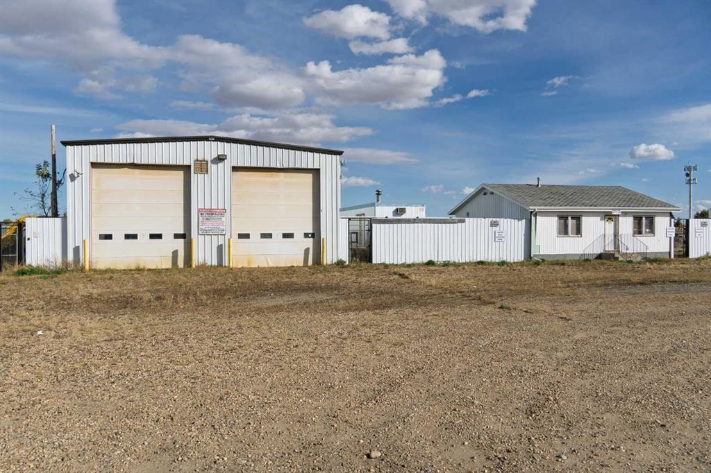 5509 Broadway Street, Blackfalds, AB