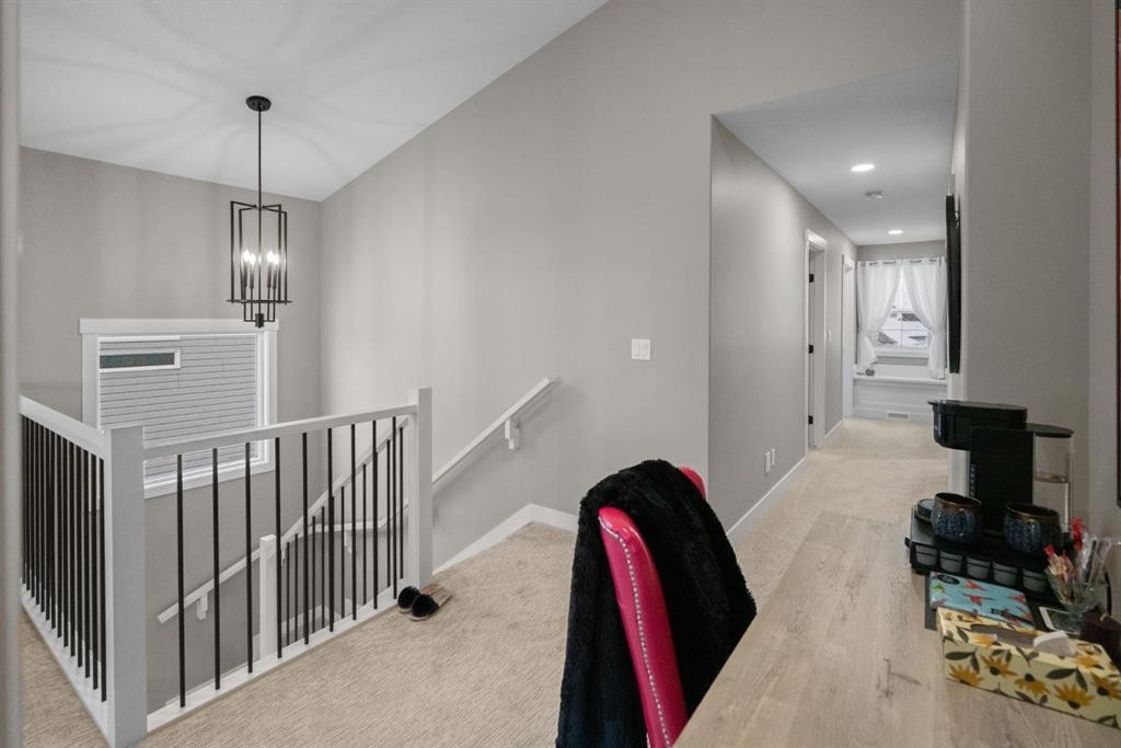 5200 36 Avenue, Camrose, AB - Indoor Photo Showing Other Room