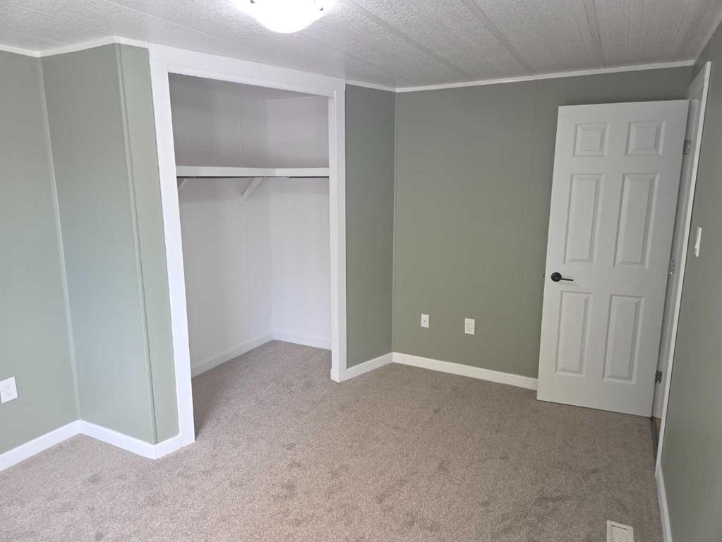 141-5344 76 Street, Red Deer, AB