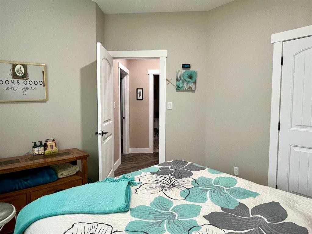 5132 54 Avenue, Viking, AB