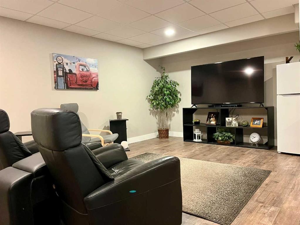 5132 54 Avenue, Viking, AB