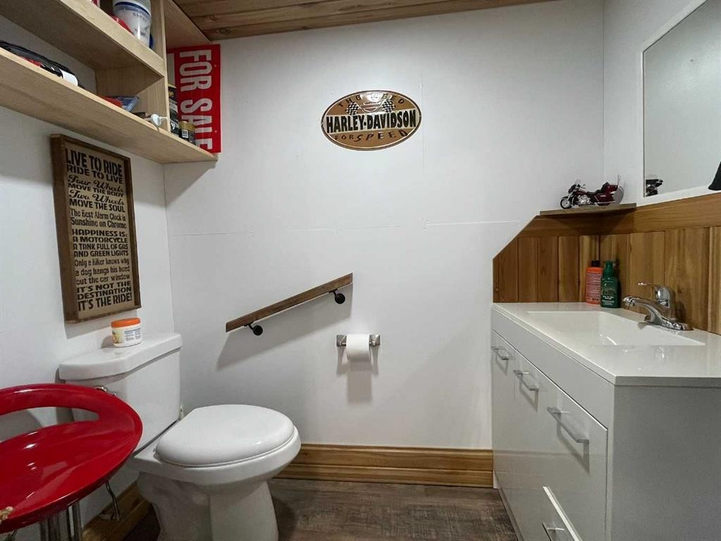 5132 54 Avenue, Viking, AB