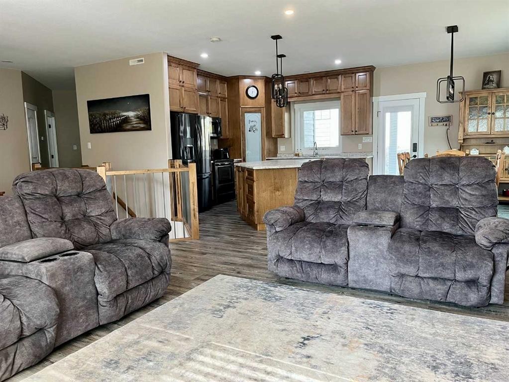 5132 54 Avenue, Viking, AB