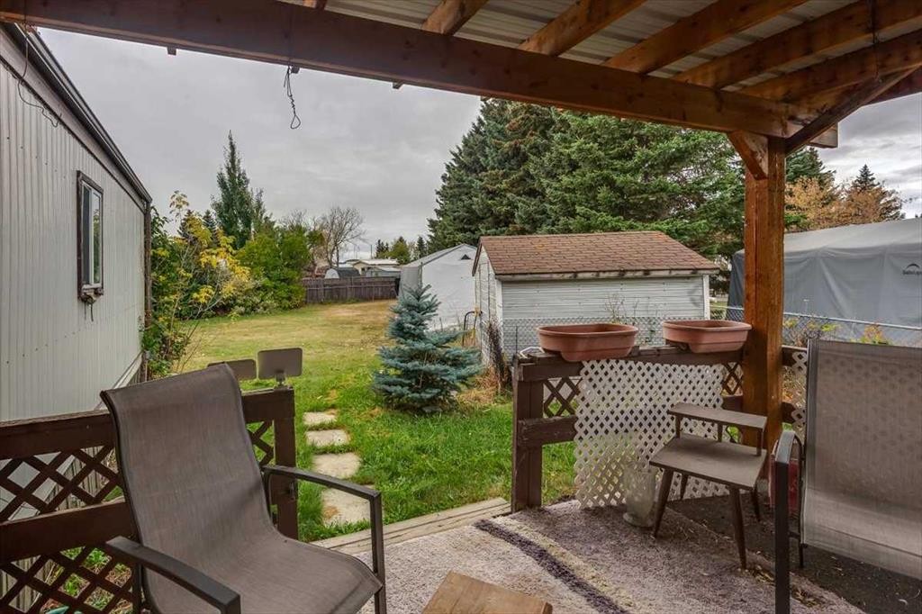 4539 Eastview Crescent, Rimbey, AB - Outdoor With Deck Patio Veranda With Exterior