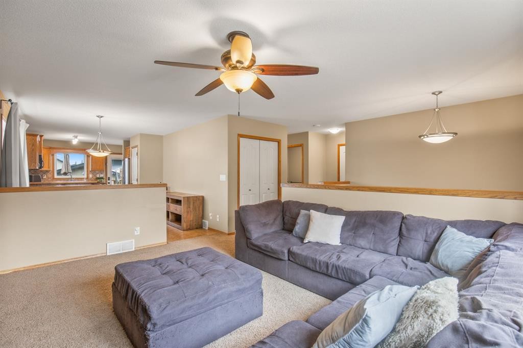 56 Ironstone Drive, Red Deer, AB - Indoor Photo Showing Living Room