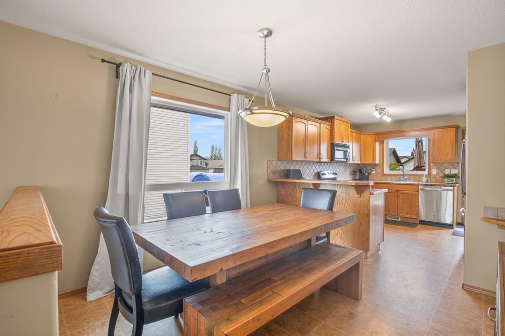 56 Ironstone Drive, Red Deer, AB - Indoor Photo Showing Dining Room