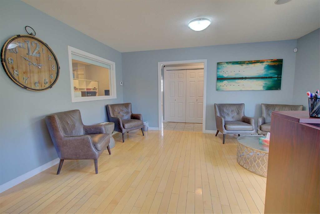 4610 48 Avenue, Red Deer, AB