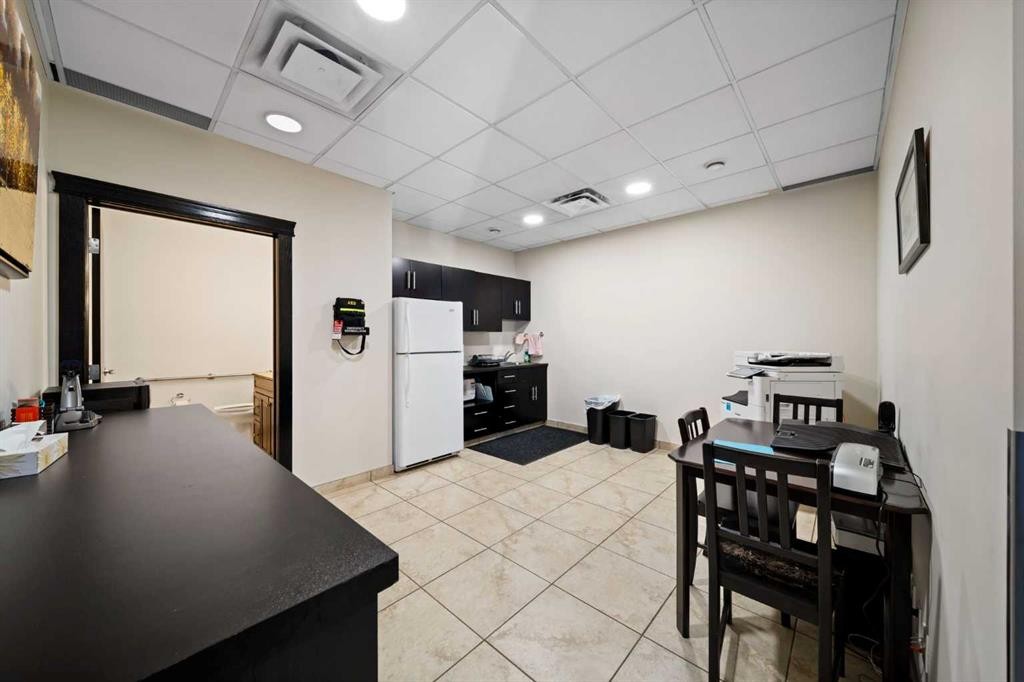 259 Burnt Park Drive, Rural Red Deer County, AB