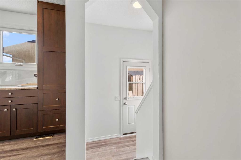 844 Rundlecairn Way Ne, Calgary, AB - Indoor Photo Showing Other Room