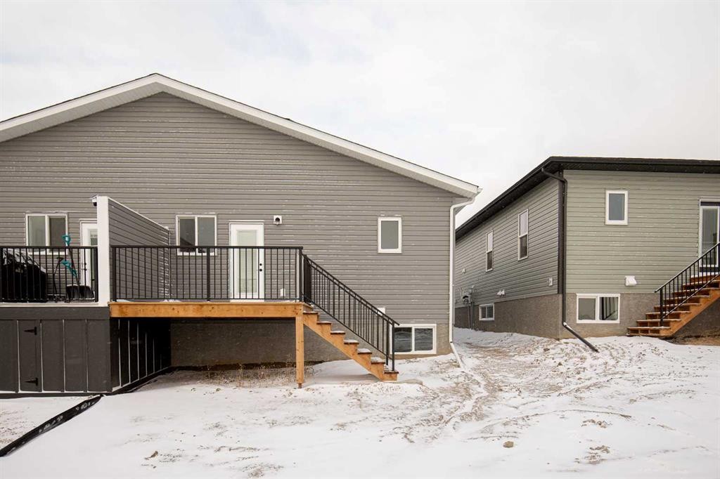 116 Gray Close, Sylvan Lake, AB - Outdoor With Deck Patio Veranda With Exterior