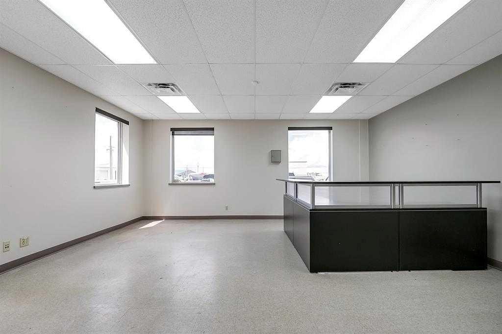 5 Sylvaire Close, Sylvan Lake, AB