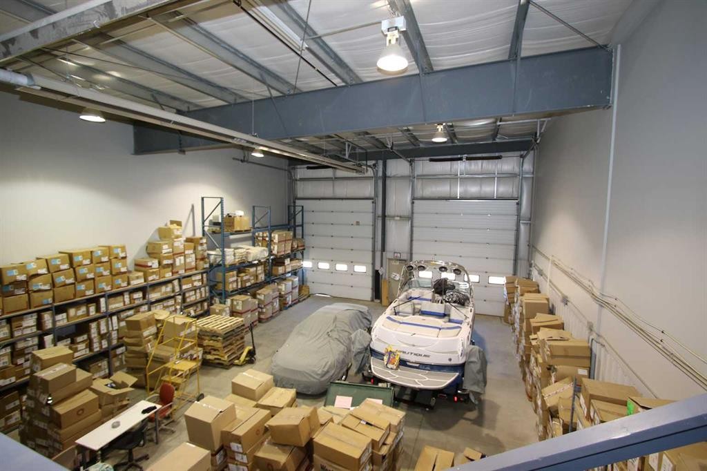 7-7621 Edgar Industrial Drive, Red Deer, AB