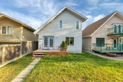 3327 50 Avenue Sylvan Lake, AB T4S 1A9